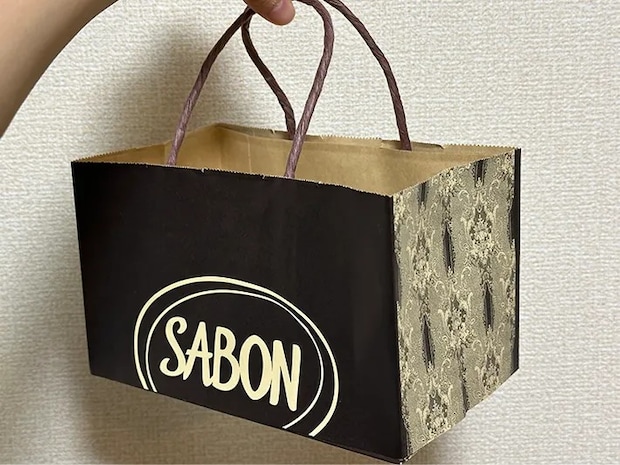 紙袋の小物入れの完成画像（撮影：grapeライフハック編集部）