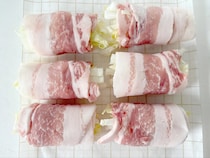 豚バラでくるくる巻いたのは…　できた簡単おかずに「家族分も完食！」「レンチン5分」