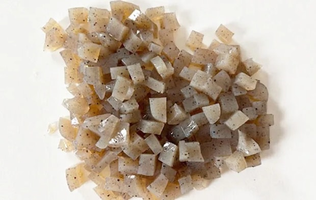 こんにゃくを切った画像（撮影：エニママ）