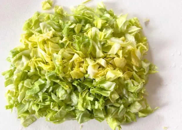 キャベツを切った画像（撮影：エニママ）