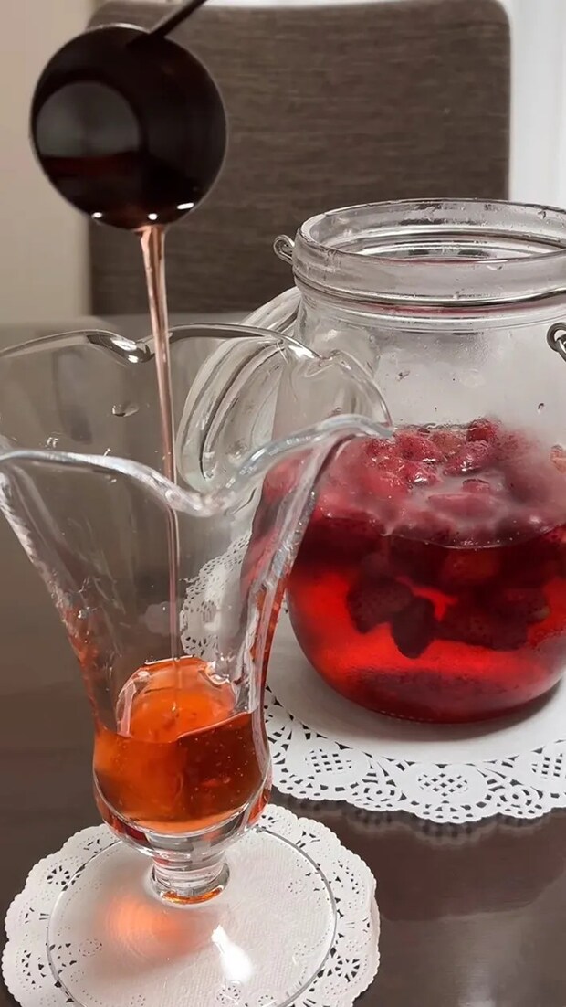 あやめさんのInstagramの投稿のスクリーンショット