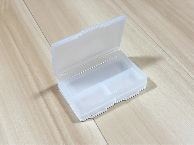 『両面収納小物ケース』の画像（撮影：grapeライフハック編集部）