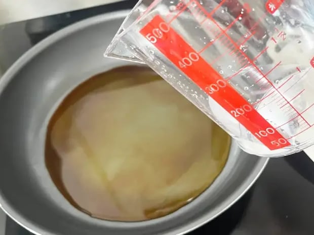 肉なしで作る親子丼!? 肉の代用に使ったものに「財布にやさしい」「1歳児が喜んだ」