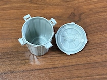 100均の『ミニチュアゴミ箱』の思わぬ活用法　作業のストレスが解消された3つの収納テク