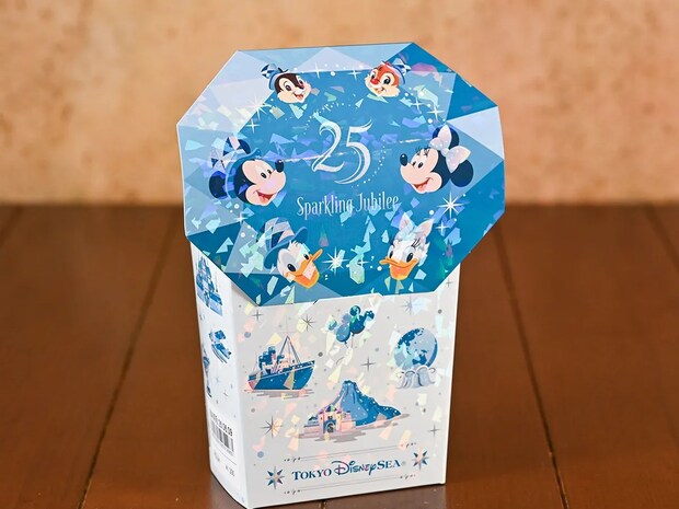 食べ終わっても捨てないで！　ディズニーシー25周年の『1300円お土産箱』、玄関に置いてみて