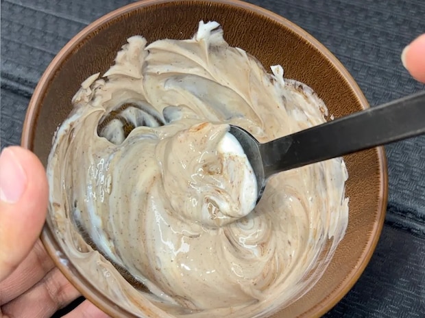 ギリシャヨーグルトがあったらこれ作って！　混ぜて冷やすだけの生チョコ風に「想像以上のクオリティ」