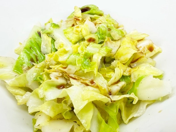 キャベツバターの写真（撮影：grapeフード編集部）