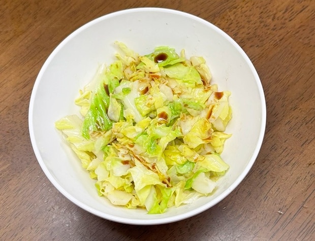 キャベツバターの写真（撮影：grapeフード編集部）