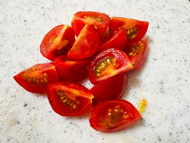 ラーメンサラダの写真（撮影：grapeフード編集部）