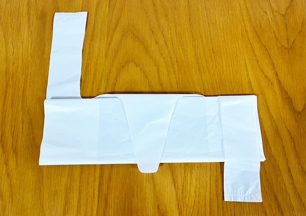 袋のたたみ方写真（撮影：grapeライフハック編集部）