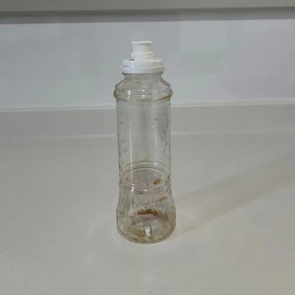 空になった容器
