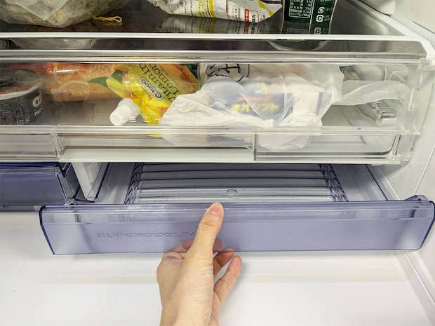 拭き掃除から密閉保存まで！冷蔵庫のイヤなニオイを防ぐプロのアドバイス