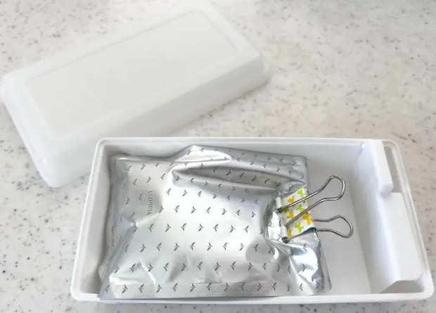 茶葉のパッケージを入れた画像（撮影：エニママ）