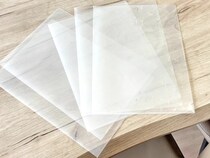 古いクリアファイルを冷蔵庫に貼ると？　家族が喜ぶ使い道に「捨てなくてよかった」