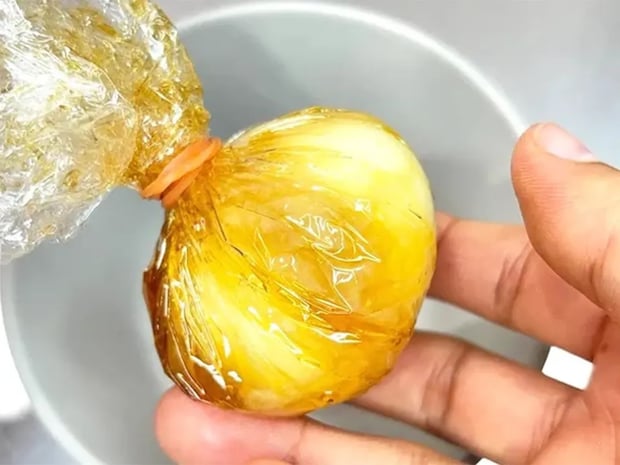 めんつゆ「大さじ1杯」でOK! 味玉1個を少ない調味料で作るコツ【節約レシピ】