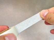 引き出しの中がゴチャつく人へ　無印良品の「120円テープ」でキレイが続いた！