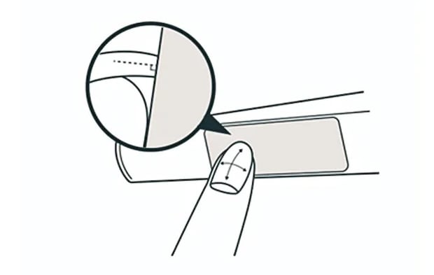 やすりを使う画像