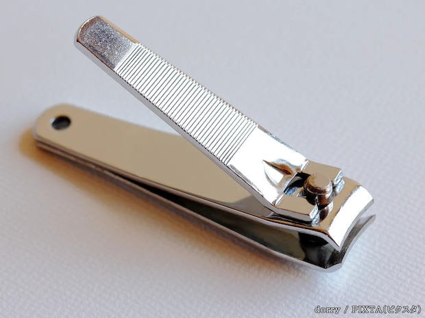 ゴシゴシ削らないで！　貝印が教える「爪切りのやすり」の正しい使い方