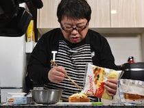 のせて焼くだけ！　天野ひろゆきが教える、『77円』のトーストアレンジ