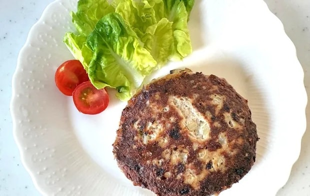 皿に盛り付けた画像（撮影：エニママ）