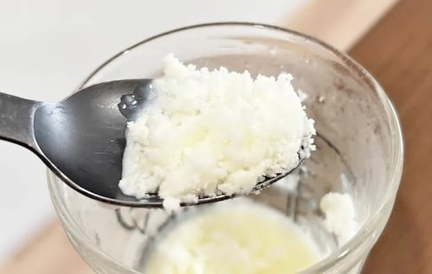 『牧場の朝ヨーグルトのフローズンアイス』の完成写真（撮影：キジカク）