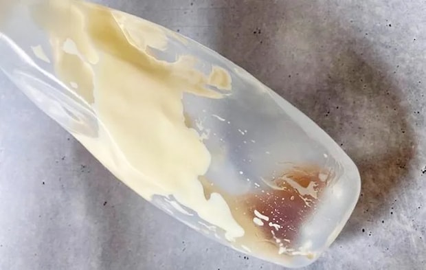 マヨネーズの容器にめんつゆを入れた画像（撮影：エニママ）
