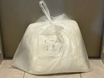 クッションに入った1mmのビーズ　ゴミ収集時の『破裂』を防ぐ正しい捨て方【明石市に聞いた】
