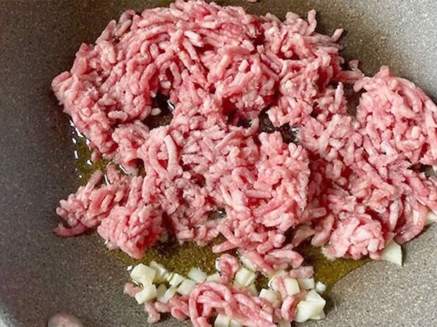 いつものパスタに飽きたら… ゴロゴロ肉の『白いボロネーゼ』に「簡単すぎた」「夫がドはまり」
