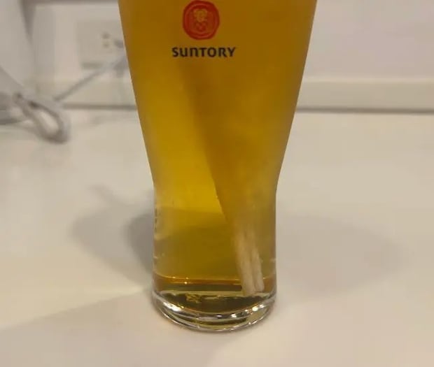 泡が復活してきている様子（撮影：grapeフード編集部）