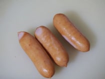 余ったソーセージを冷凍する前に切り込みを！　焼き上がりに「驚いた」「今夜はコレ」【調理テク4選】