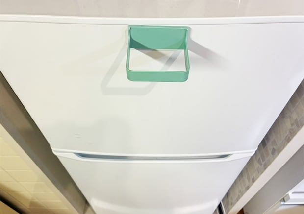 マグネット傘立ての活用写真（撮影：grapeライフハック編集部）