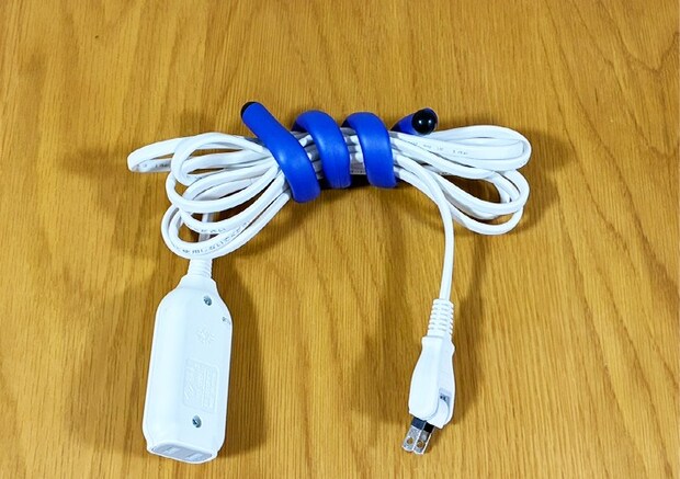 くねくねフックの写真（撮影：grapeライフハック編集部）