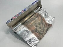 中心が変色したアルミホイル、使っても大丈夫？　東洋アルミエコープロダクツが回答
