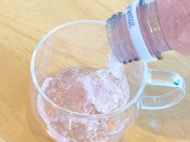 炭酸ゼリー（撮影：grapeフード編集部）