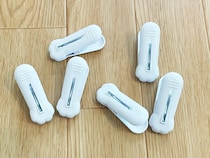 100均の洗濯バサミに感動！　ついた「跡」をよく見ると…「これならもうガッカリしない！」