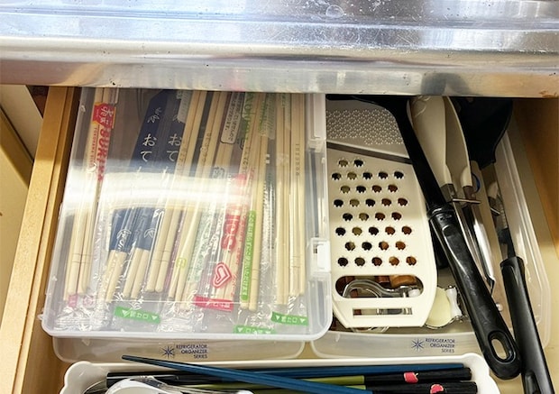 ダイソーのアタッシュケースA5の写真（撮影：grapeライフハック編集部）
