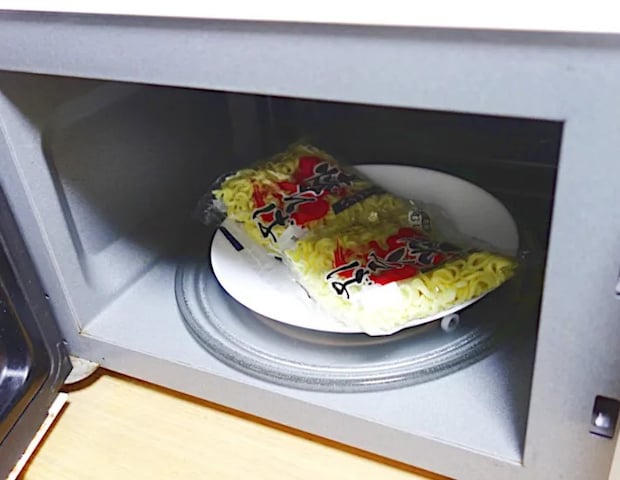 レンジで加熱の画像（撮影：エニママ）