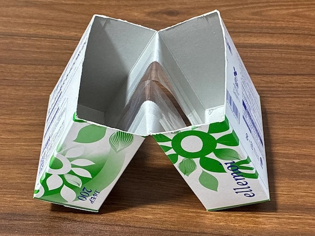 0円で量産できる！　ティッシュの空き箱を再利用した『分別ダストボックス』