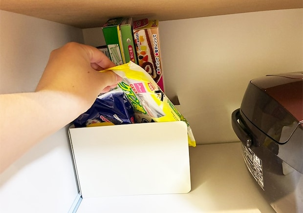 ブックエンドの活用写真（撮影：grapeライフハック編集部）