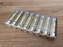 セリアで買ったカードケースの『じゃない使い方』　バラバラな小物が驚くほど整理できた！【収納方法4選】