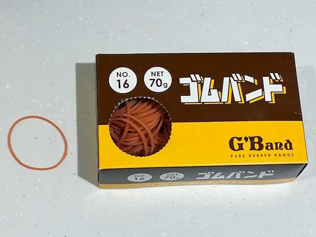 キッチンに置いた輪ゴム（撮影：grapeライフハック編集部）