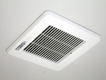 換気扇の奥までスッキリ！　身近な道具でできる掃除法に「めっちゃ便利」【掃除テク4選】