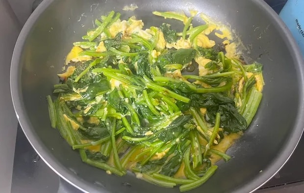 調味料を入れた画像（撮影：エニママ）