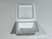 捨てる直前の納豆パックの蓋を有効活用！　0円でキッチンの『ちょい置き』に生かす3つの方法