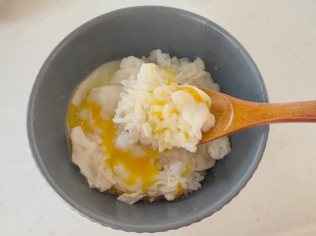 スプーンですくった画像（撮影：エニママ）