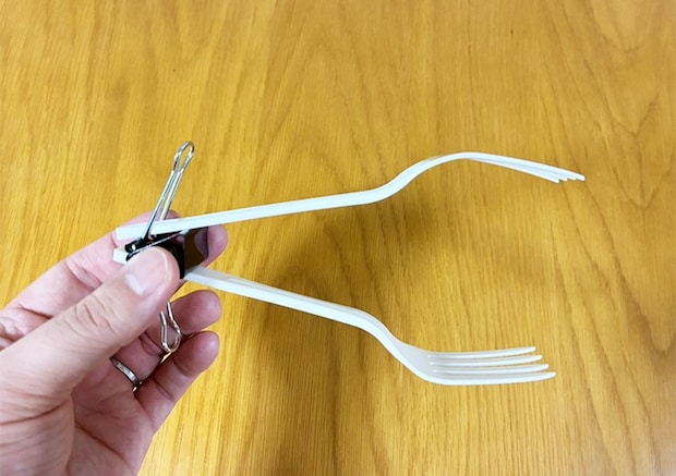 プラスチックスプーンの活用写真（撮影：grapeライフハック編集部）