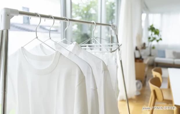 『洗濯物の部屋干し イメージ』の写真
