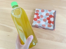 ハンカチ、手を拭くだけじゃない！　30秒でサッと作れる『取っ手つきペットボトルホルダー』