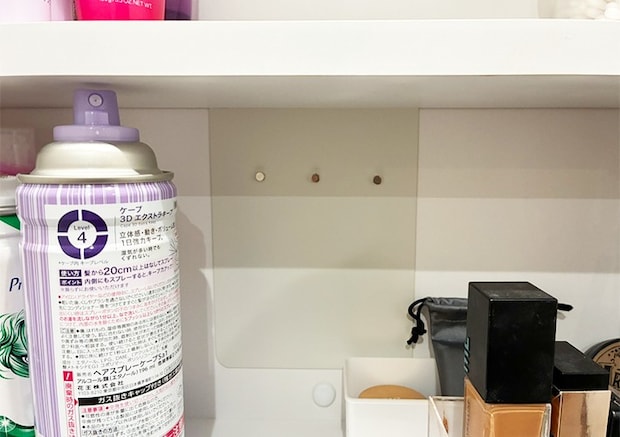 ブックエンドの収納活用写真（撮影：grapeライフハック編集部）