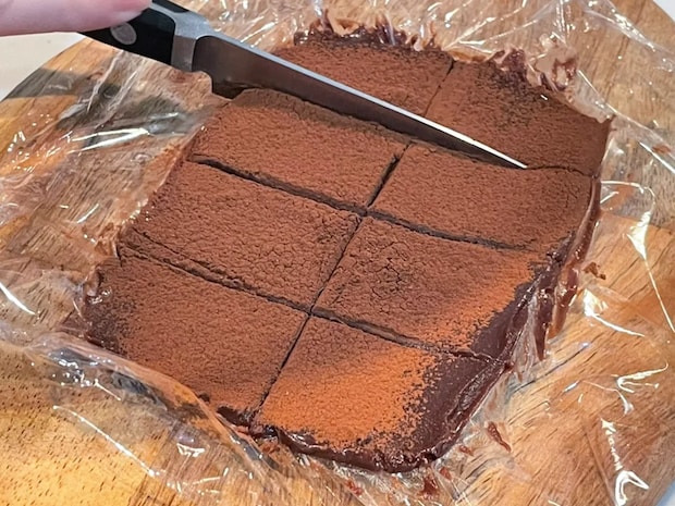 材料3つ、レンチン1分　混ぜて冷やすだけの『生チョコ風』スイーツに「口でとろける」「ぜい沢な風味」